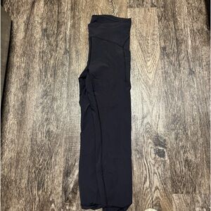 • lululemon leggings